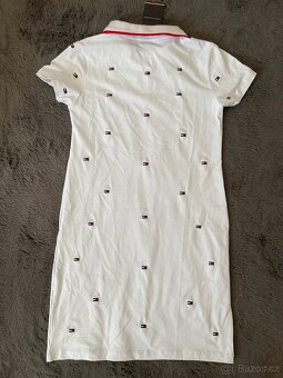 Sportovní šaty Tommy Hilfiger - 4