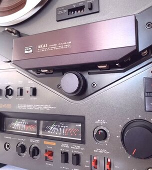 Akai GX 646 Black - 4