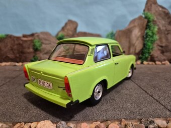 Prodám model 1:18 Trabant 601 - 4
