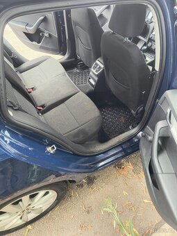 ŠKODA Octavia kombi III 1.4 TSi g-tec CNG Serviska - 4