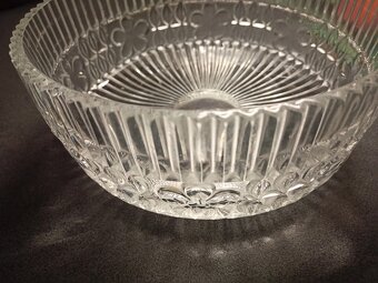 Staré sklo- karfa, misky, sklenice... - 4