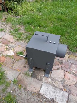 Topeniště k udírně - 4