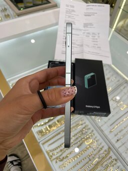 Samsung Galaxy Z Flip 6, záruka 4/2027 - 4