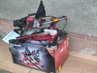 Prodám NEPOUŽITOU pokosovou pilu s posuvem Einhell 2131/1 Du - 4