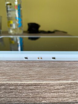 Lenovo tab m10 - 4