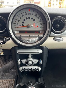 MINI Cooper D r56 - 4