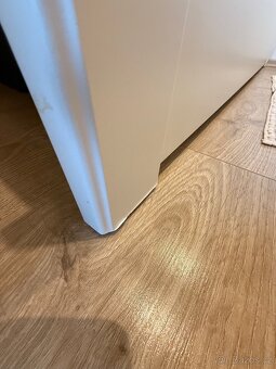 SONGESAND postel včetně matrace a roštů - 4