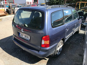 Hyundai Trajet 2,0CRDi 83kW 2002 7mist - dily - 4