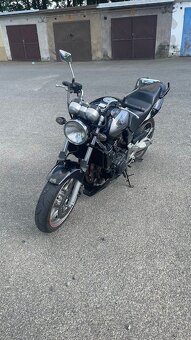 HONDA CBF 600N - 4