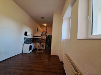 Pronájem bytu 1+kk Královo Pole, 27 m², trvalý pobyt, prip. - 4