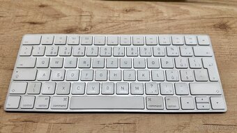iMac Retina 5K, 27-inch, 2017, 4.2GHz Intel Core i7 - 4