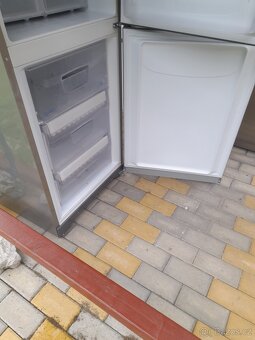 Lednice Indesit A+ - 4