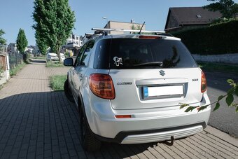 SUZUKI SX4 1.6,GY,134 381km, bourané na předek - 4