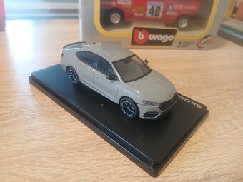 Skoda octavia IV rs abrex 1:43 - 4