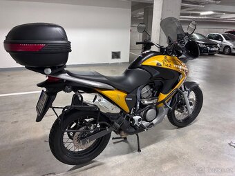Prodám Hondu XL 700 transalp 2008 ABS-ko - 4