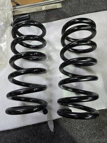 CORVETTE C3 PRUŽINY PODVOZKU NOVÉ - 4