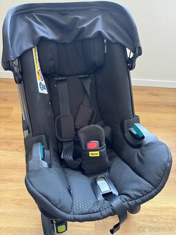 Autosedačka s kolečky - Doona i - 4