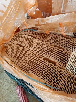 Heluz Family 44 broušená + doplňkové cihly - 4