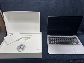 Predám MacBook Air 13    8GB/256GB - 4