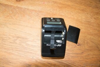 Blesk Pentax AF-330FTZ - 4