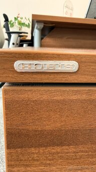 Kancelářské stoly se šuplíky - 4