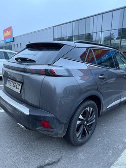 Peugeot 2008 ALLURE 1.2 PureTech 130k - 4