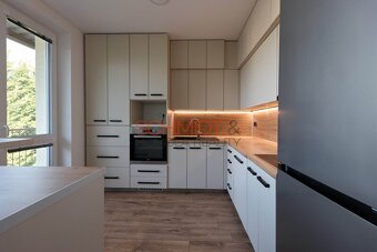 Prodej bytu 3kk Hustopeče - 4