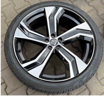 Alu kola Volvo XC90 - 5x108 9.0J x 22H2 ET: 38,5 - 4