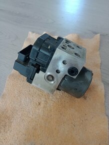 ABS jednotka VW Passat B5 - 4