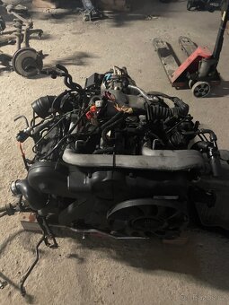 Motor 2.5 TDI V6 132 kw BAU - 4
