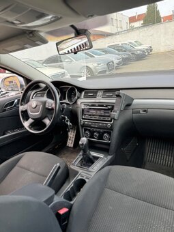 Škoda Superb, Superb2 2.0 TDI 103 KW ,XENON,ČR.. Ojeté, 2010 - 4