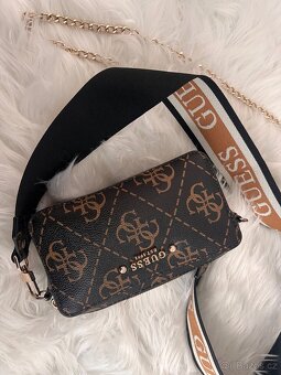 Crossbody kabelka Guess - 4