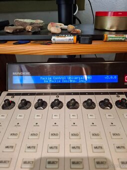 🎛️ Mackie Control Universal Pro – DAW kontroler pro náročné - 4