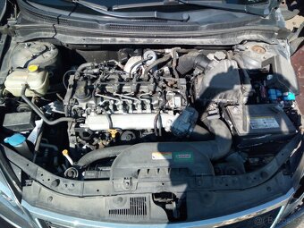 KIA CEED 1,6 crdi 85kW, r.v.2012 - 4