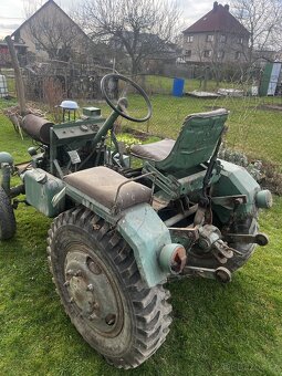 Malotraktor + orební příslušenství - 4