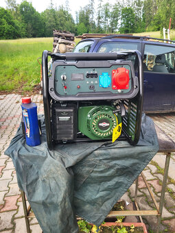 Elektrocentrála Voltgenix UMP 2030 – motor Briggs & Stratton - 4