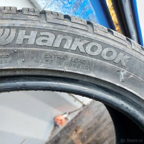 Hankook 215/45 18" zimní pneu - 4