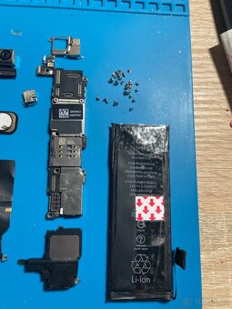 Odblokovaná deska a veškeré náhradní díly‼️ IPHONE 5s - 4