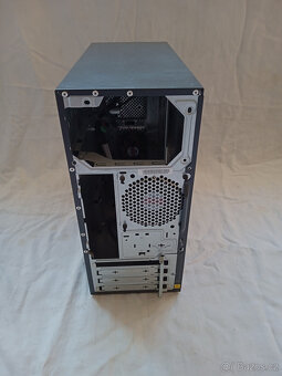 PC skříň LENOVO AMD A8. - 4