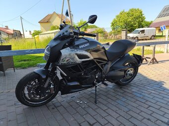 Ducati Diavel 1200 carbon - 4