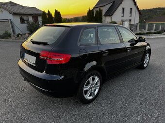 Audi A3 1.6 MPI Sportback - 4