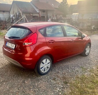 Ford Fiesta 1.25 60kW vzhled ST - 4