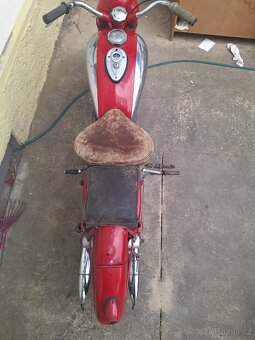 Jawa 250 pérák - 4