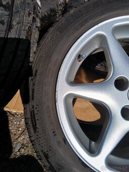 litá kola 7Jx15 H2 ET s letními pneu 195/55 R15 - 4