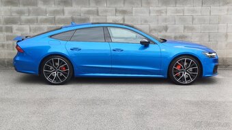 Audi A7 55TFSI 250kW Quattro S-line PANO-Vzduch-1.maj-DPH-ČR - 4