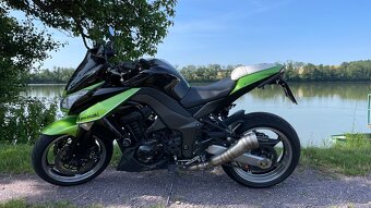 Kawasaki z1000 - 4