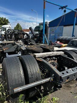 Mercedes Benz Actros MP4 1842LS - 4