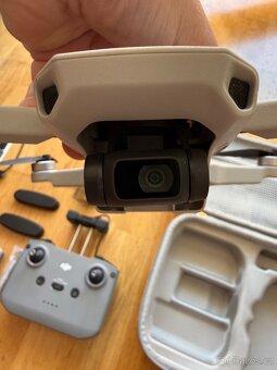 DJI 4K Mini - 4
