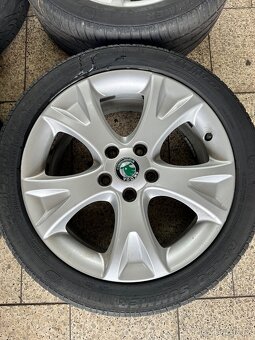 Skoda Pallas ALU kola R17 5x112 s letní pneu 225/45R17 - 4