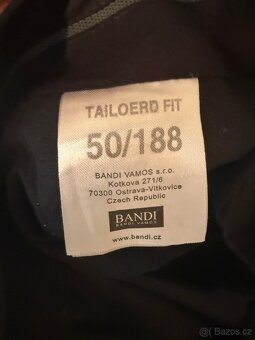 Pánský oblek BANDI 50/188 + košile 41/188 – výborný stav - 4